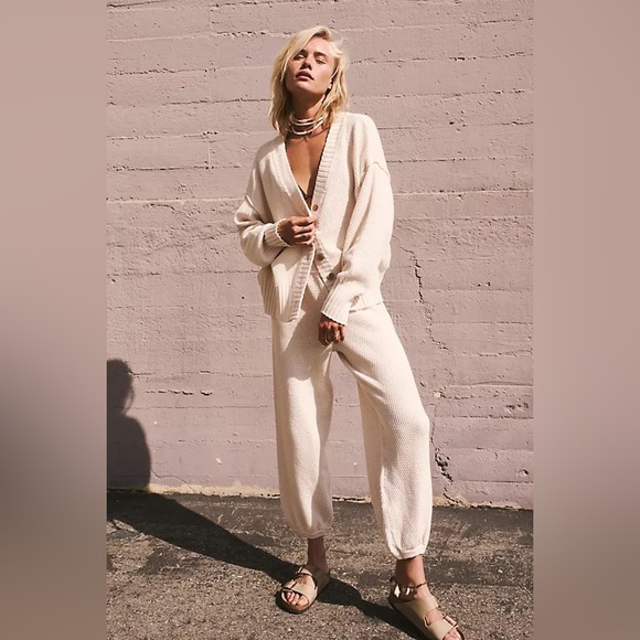 FREE PEOPLE Hailee Cardi  Set - Powder Sand 🎉 NWOT - Picture 10 of 15